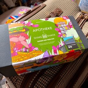 Apotheke x Shake Shack “Burger in the Park” and “Shake n Fries” Candle Duo